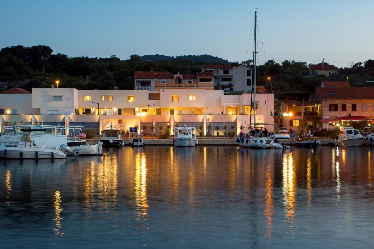 Maiora Luxury Island Suites Sali Eksteriør billede